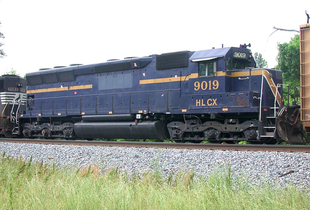 HLCX 9019 on NS 223